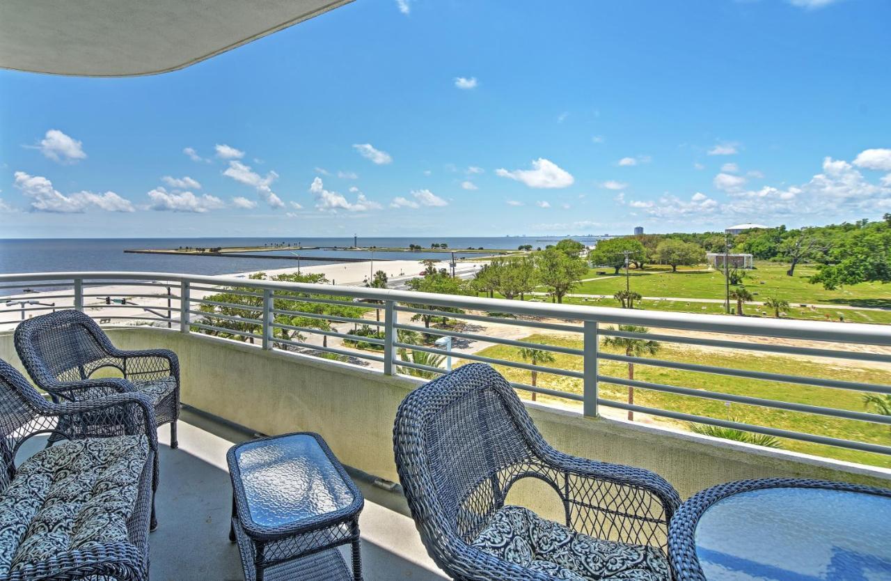 Beachside Biloxi Club Condo Balcony With Ocean View ภายนอก รูปภาพ